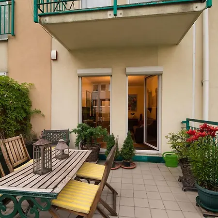 Mundus Apartment *